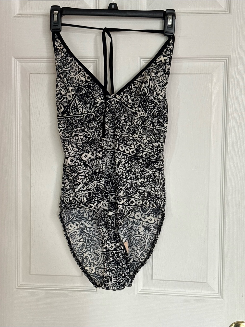 Christina Size 14 Black White Paisley One Piece Swimsuit Tummy Control
